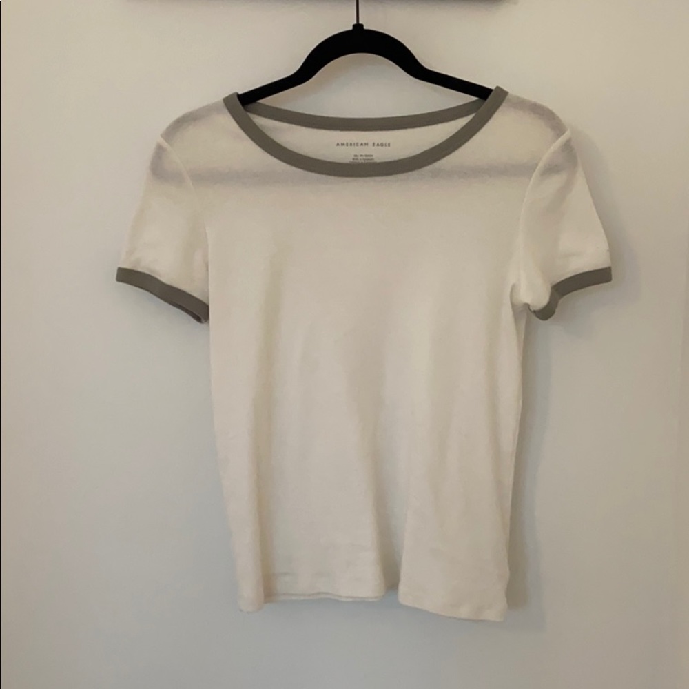 American Eagle tee